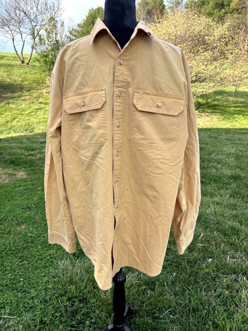 LL Bean L-Tall Button-Up Shirt Tan Chest Pockets Long Sleeves Classic Collar
